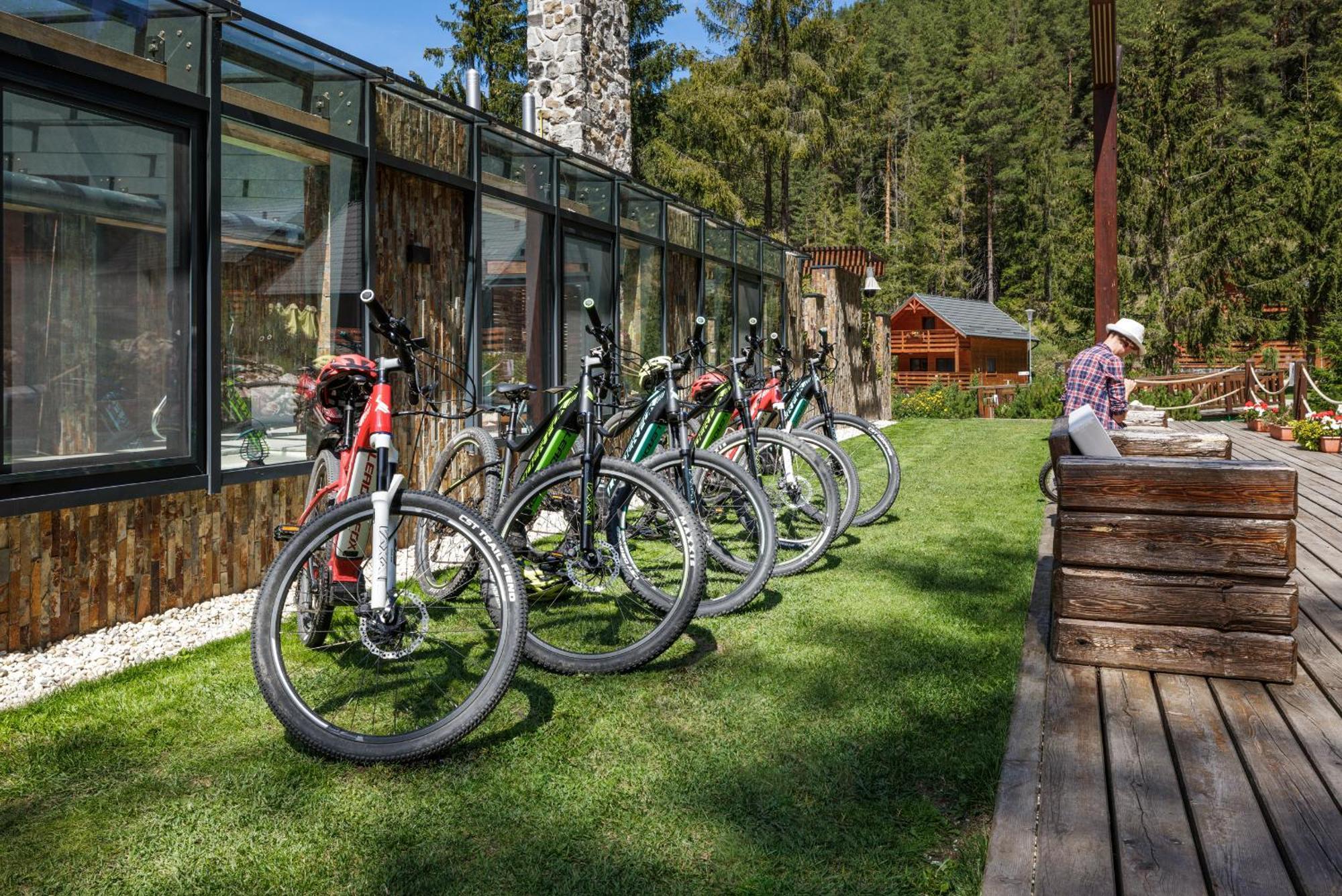 Lopušná dolina Resort Svit Esterno foto